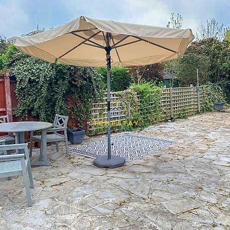 5 Bed/4 Bath At Wembley Stadium & Free Parking London Eksteriør bilde
