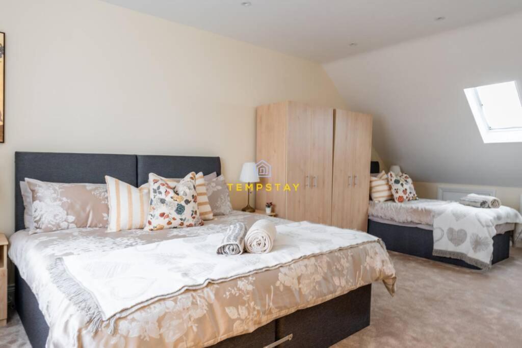 5 Bed/4 Bath At Wembley Stadium & Free Parking London Eksteriør bilde