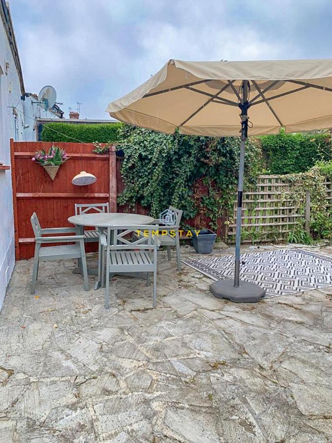 5 Bed/4 Bath At Wembley Stadium & Free Parking London Eksteriør bilde